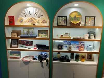學校圖書館赴濟南世紀開元公司交流學習