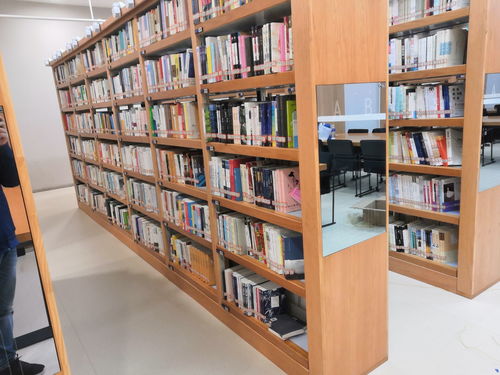 求購rfid智能圖書架